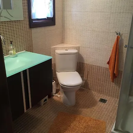 Mikiverna Family House Apartment