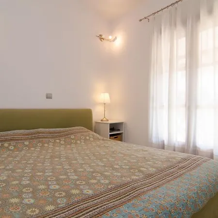 Lägenhet Mikiverna Family Maisonette